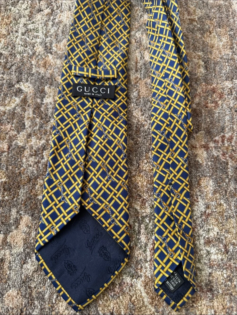 Gucci silk tie